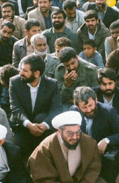 عکس پیری قاسم سلیمانی