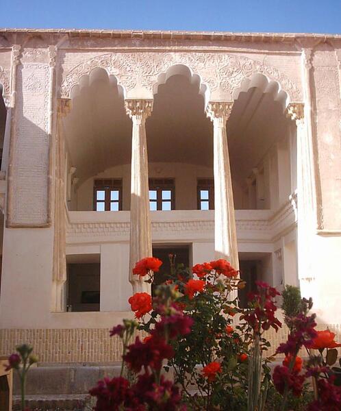 عکس خانه صولت ابرکوه