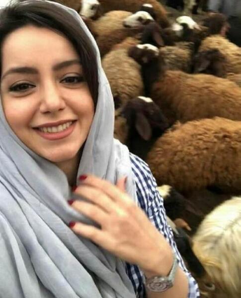 عکس خانه نازنین بیاتی