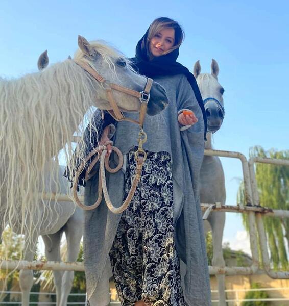عکس خانه نازنین بیاتی