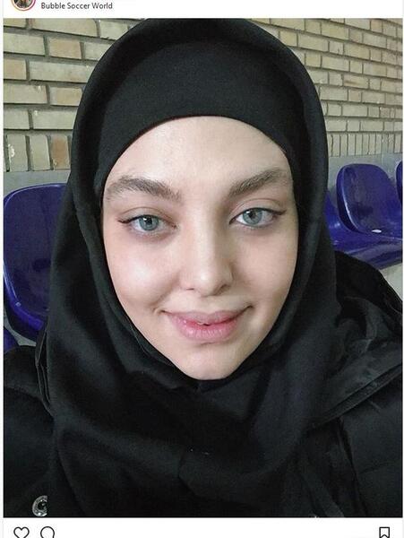 عکس هانده ارچل با روسری جدید