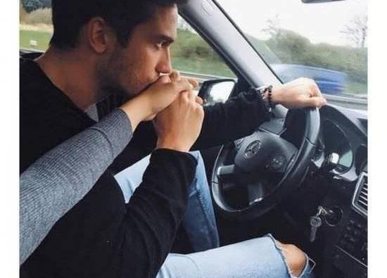 عکس پروفایل دختر در حال رانندگی