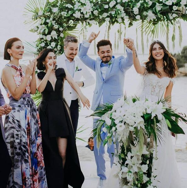 عکس دنیز بایسال و همسرش