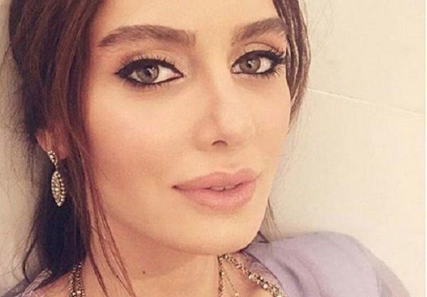 عکس بیرجه آکالای و همسرش