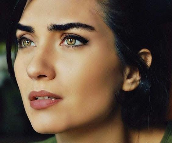 عکس های طوبا بازیگر ترک