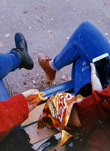 عکس فیک رفیق دخترونه