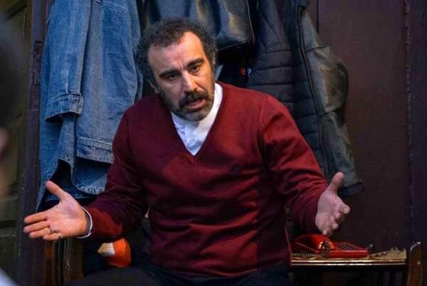 عکس محسن تنابنده و فرزندش