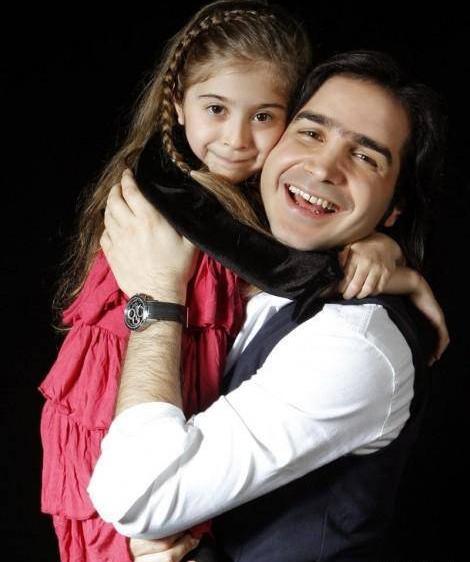 عکس محسن یگانه و همسرش