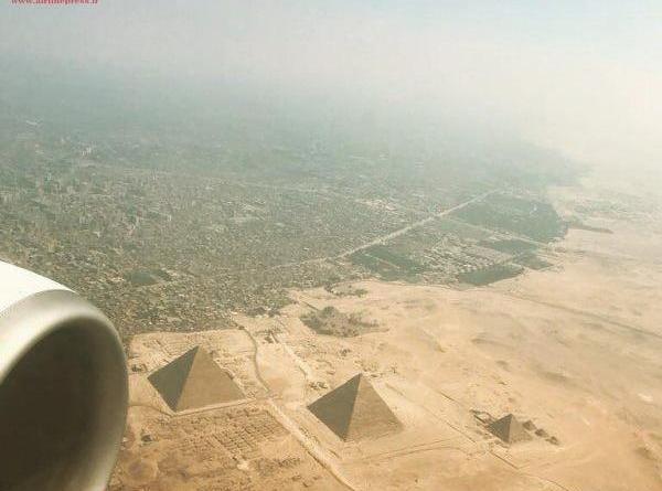 عکس هوایی اهرام ثلاثه مصر