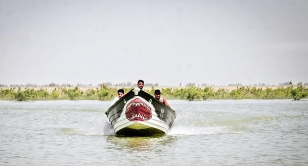 عکس هوایی دریاچه هامون