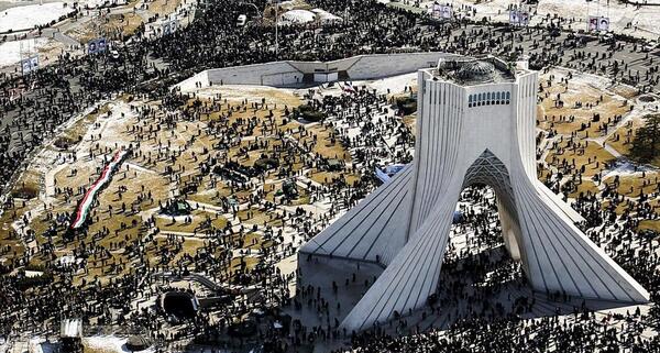 عکس هوایی راهپیمایی ۲۲ بهمن