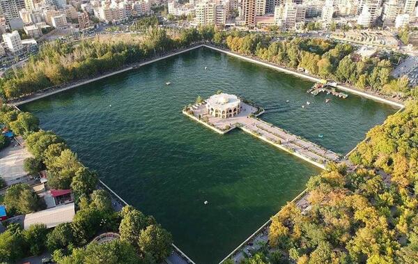 عکس هوایی میدان ساعت تبریز