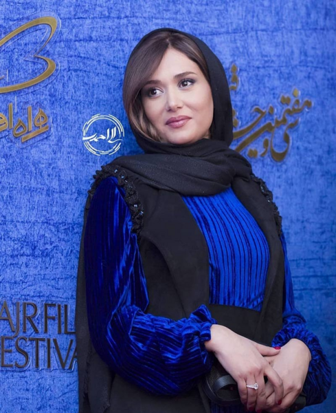 عکس خانم پریناز ایزدیار