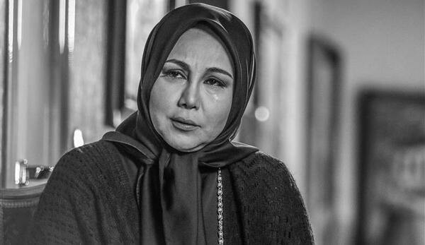 عکس پریناز درسریال بر سر دوراهی
