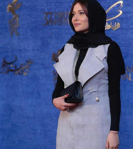 عکسهای مدلینگ پریناز ایزدیار