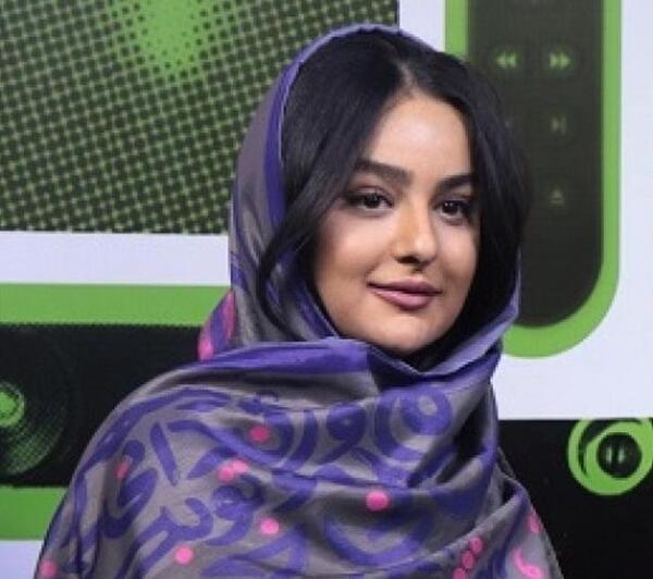 عکس همسر آرزو خانی مجری شبکه ایلام