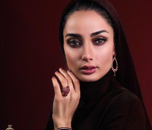 عکس پرتره تبلیغاتی