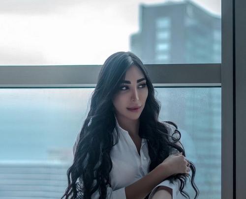 عکس دوست پسر پارمیس مدل
