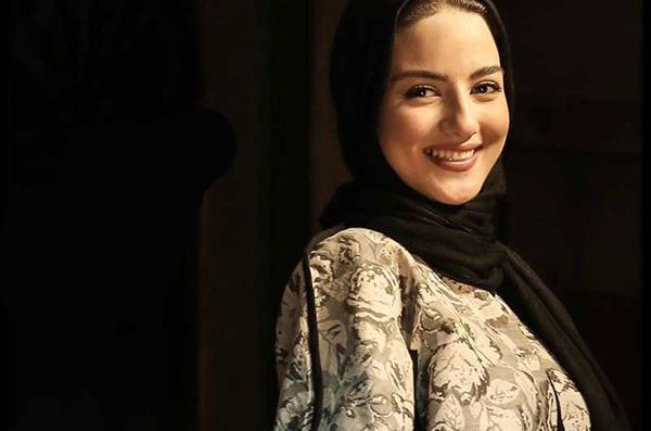 عکس مریم عابدینی شاعر