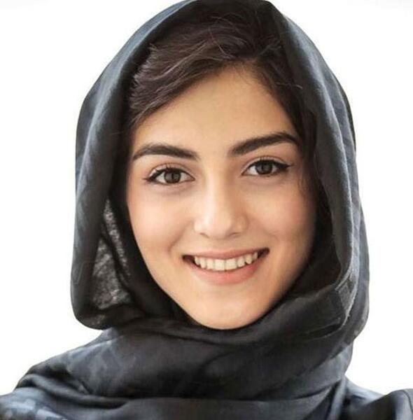 عکس مریم عابدینی شاعر