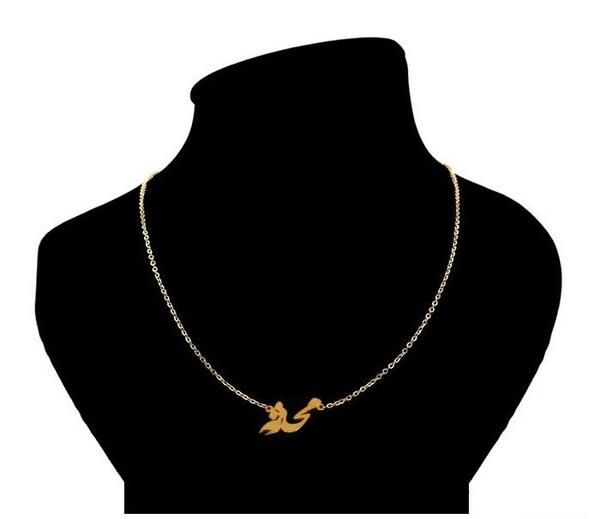 عکس گردنبند محدثه