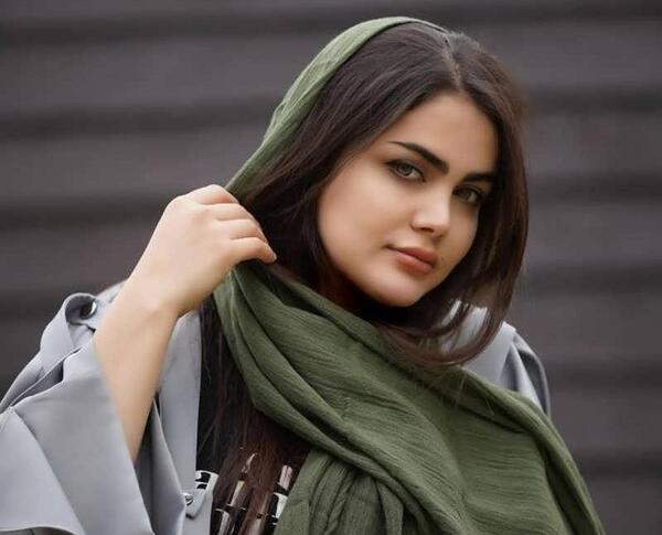 عکس فاطمه مهلبان بدون آرایش