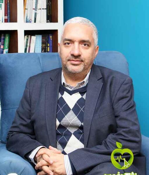 عکس دکتر امیر میر محمد صادقی
