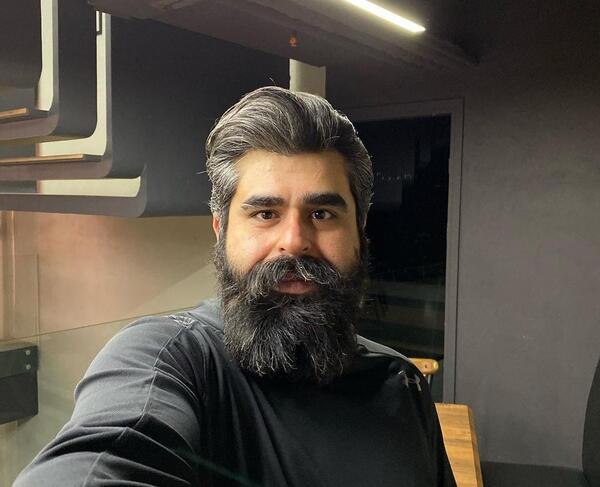 عکس امیر نوری در بیمارستان