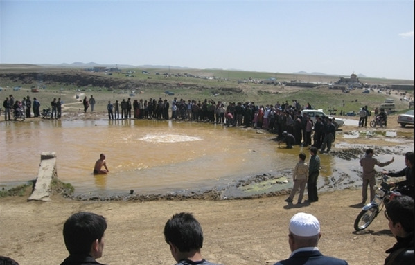 عکس چشمه باباگرگر