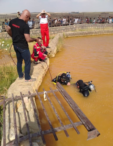عکس چشمه باباگرگر