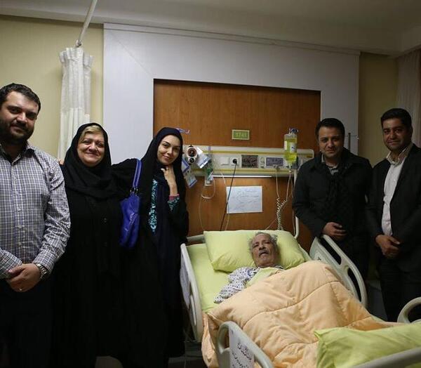 عکس پدر و مادر ازاده نامداری