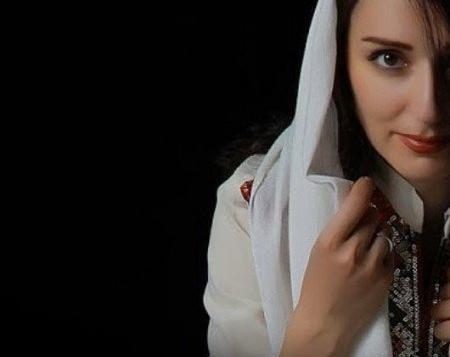عکس پدر و مینا