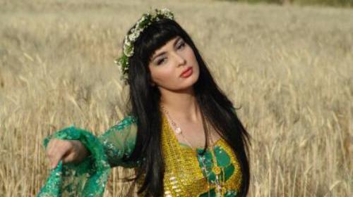 عکس هانیه خواننده کرد