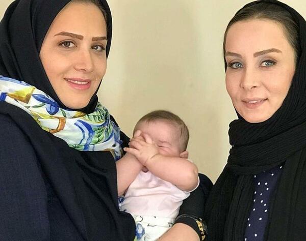 عکس حدیث فولادوند و همسرش و فرزندش