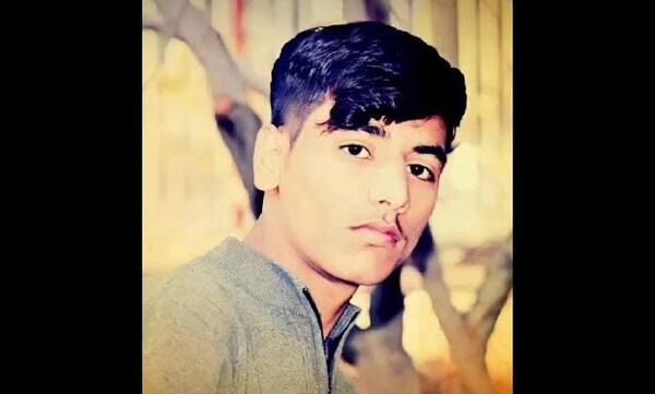 عکس یادگار خالد