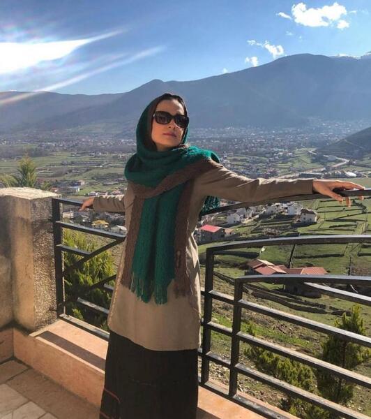 عکس خاله نرگس همسرش