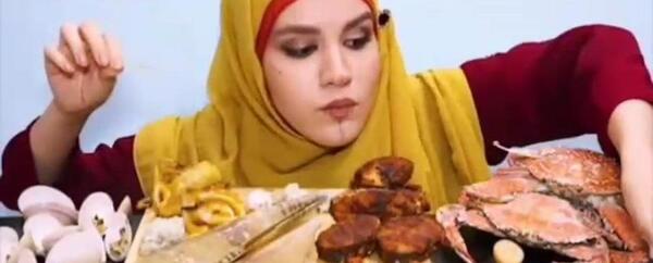 عکس خواهر سوگند فود