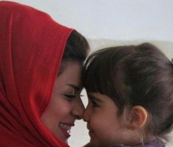 عکس صدف خورشیدی و همسرش
