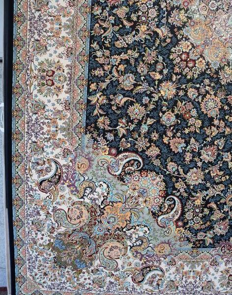 عکس فرش خاطره ی کاشان