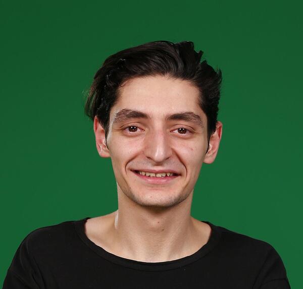 عکس دانیال غفارزاده و همسرش
