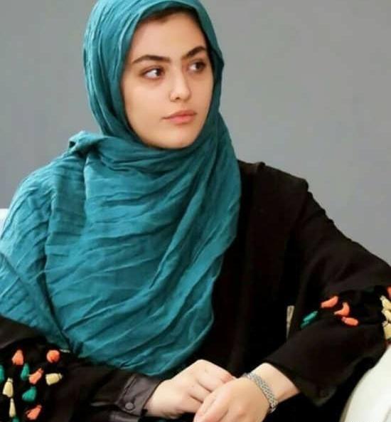 عکسهای چادری ریحانه پارسا