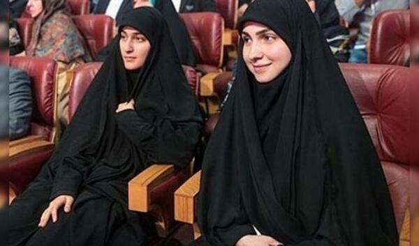 عکس زینب سلیمانی و خواهرش
