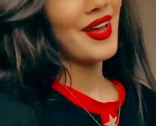 عکس زهرا آقازاده و خواهرش