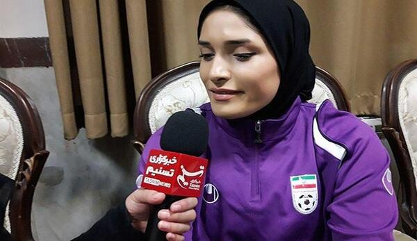 عکس زهرا خواجوی دروازه بان