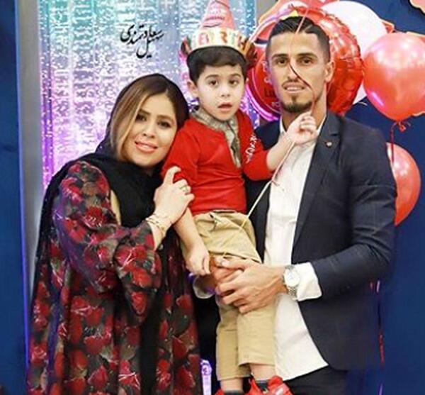 عکس زهرا دژوان با لباس عروس