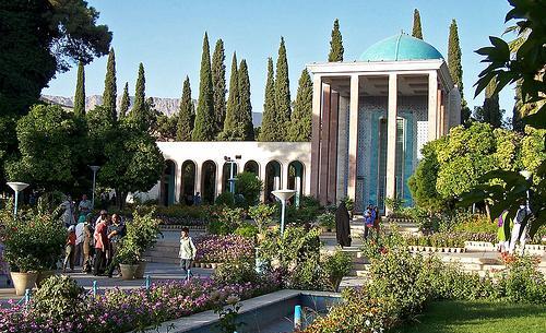 عکس زیبا آرامگاه سعدی