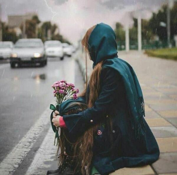 عکس دختر از پشت سر