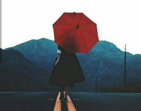 عکس دختر از پشت سر با موهای باز