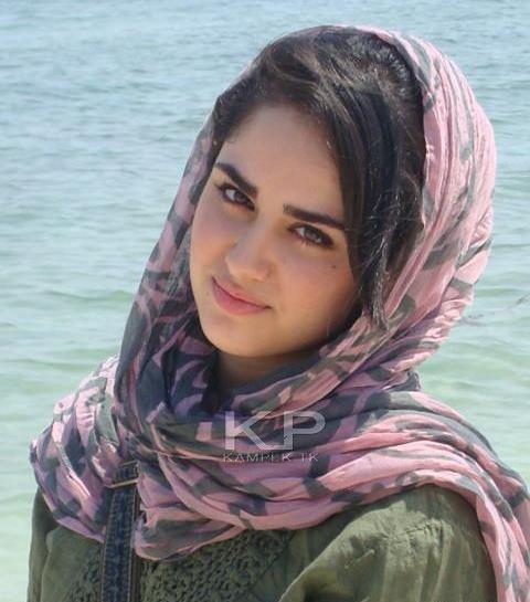 عکس دختر ایرانی ساده پوش
