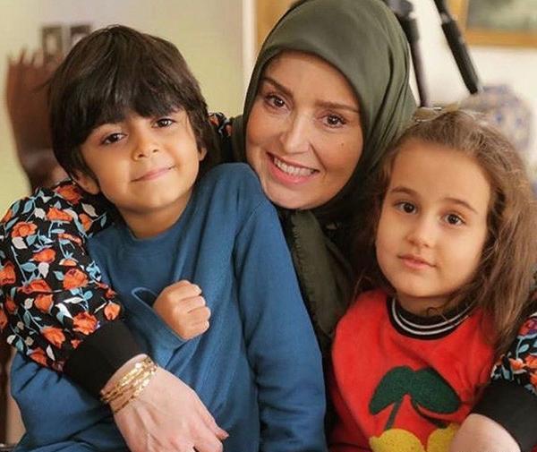 عکس دختر ژاله صامتی و دامادش